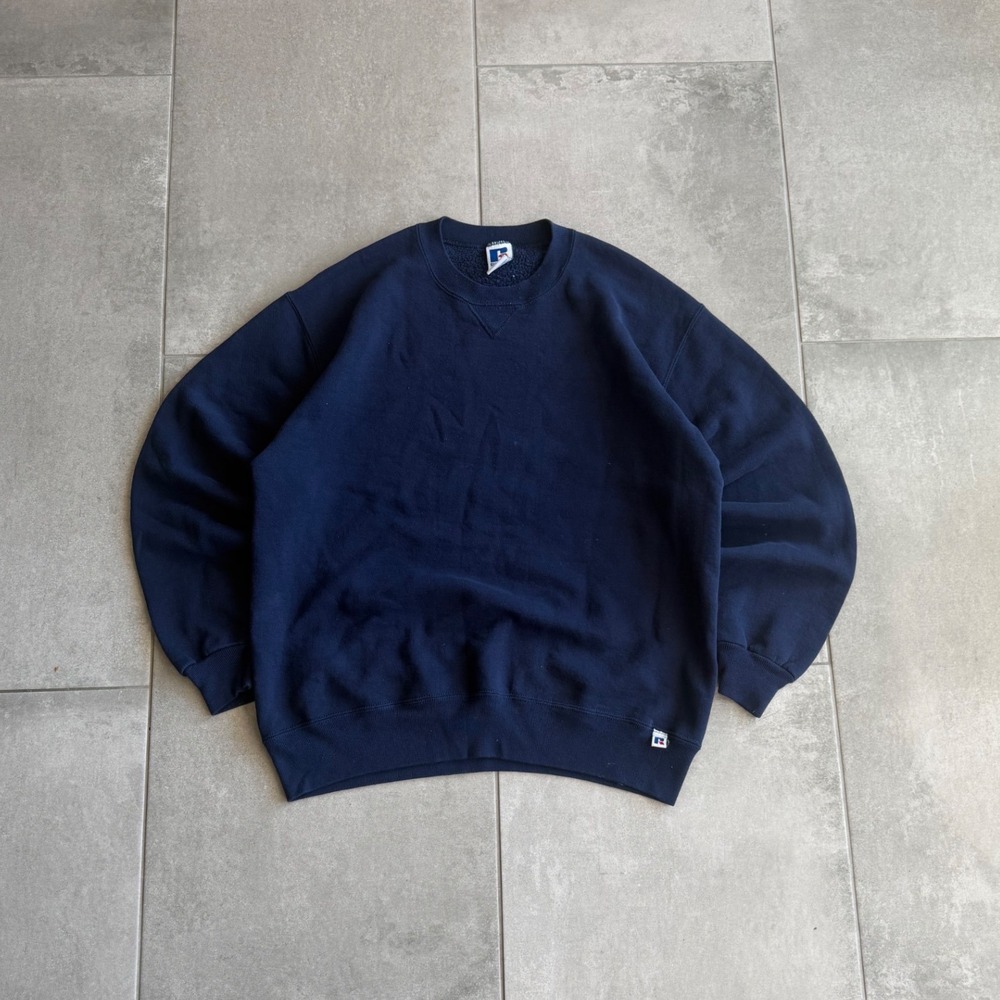 Vintage 90s Russell Athletic Navy Blue Crewneck Sweatshirt Made in USA Mens L